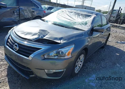 2015 Nissan Altima 2.5/2.5 S/2.5 Sl/2.5 Sv z USA, uszkodzony, nr VIN 1N4AL3AP9FC237477